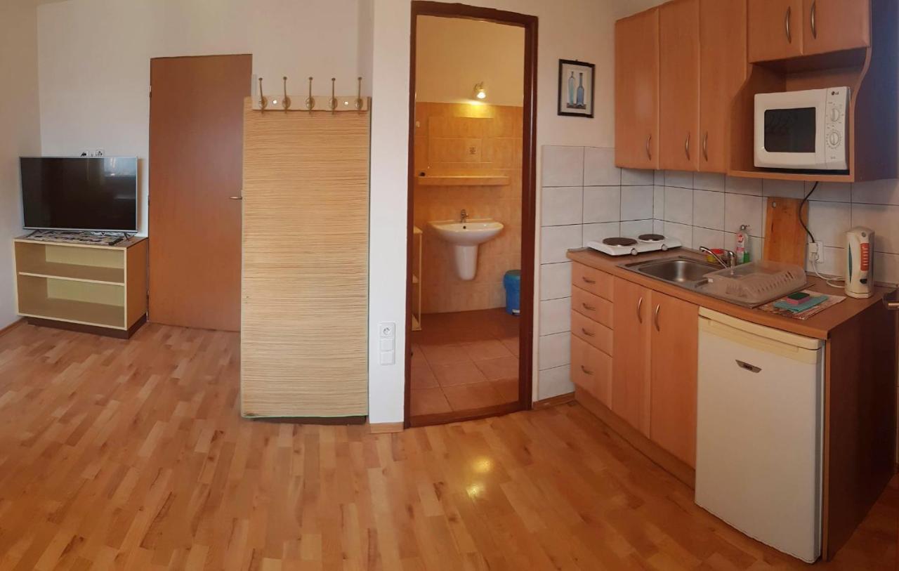 Apartments Iris Liptovský Mikuláš Dış mekan fotoğraf