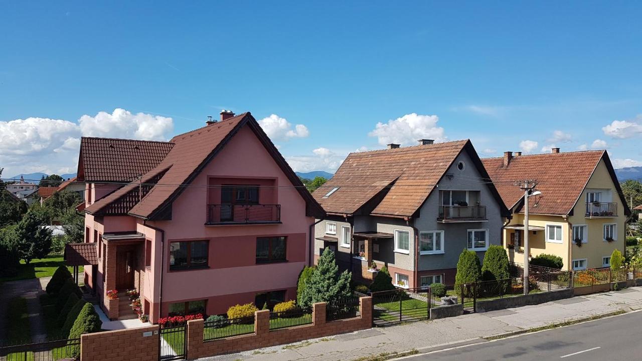 Apartments Iris Liptovský Mikuláš Dış mekan fotoğraf
